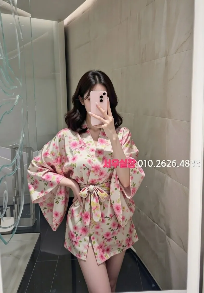 상남동 미러룸 프리미엄 라인업 39번 프로필